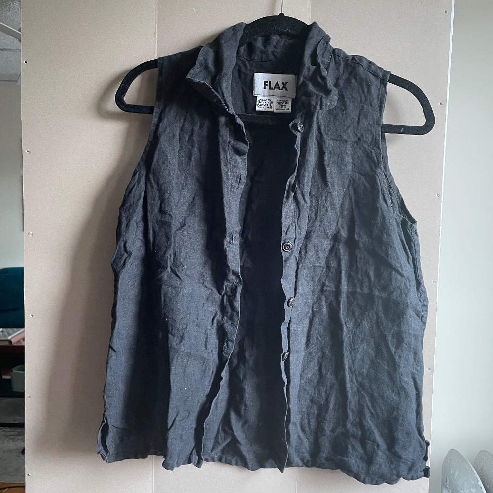 Flax Black Sleeveless Button Up